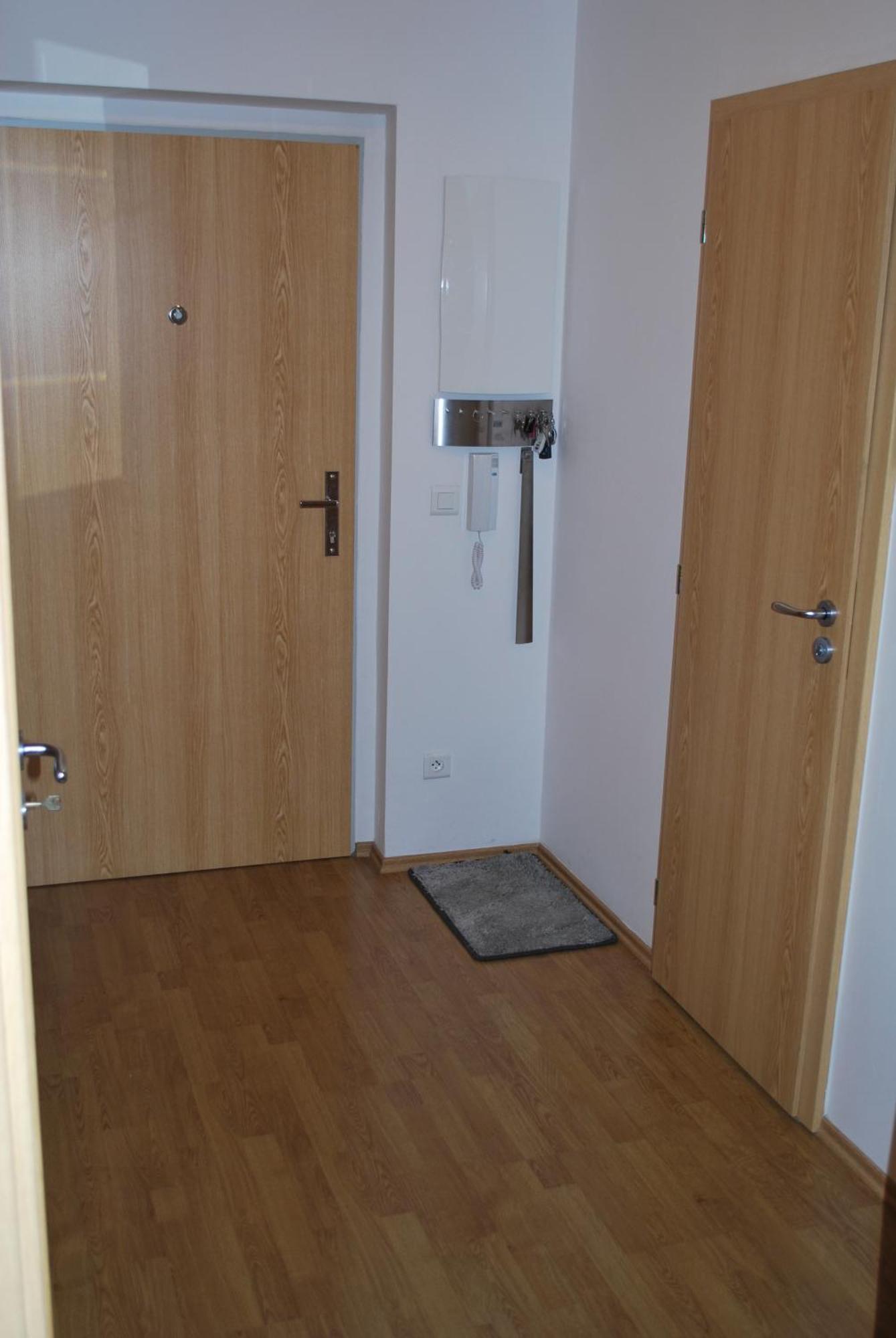 Chotesovska Apartment With Parking Place Prague Ngoại thất bức ảnh